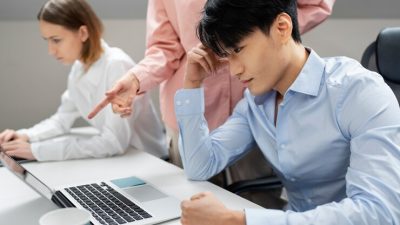 Tips dan Contoh Email Meminta Maaf di Tempat Kerja